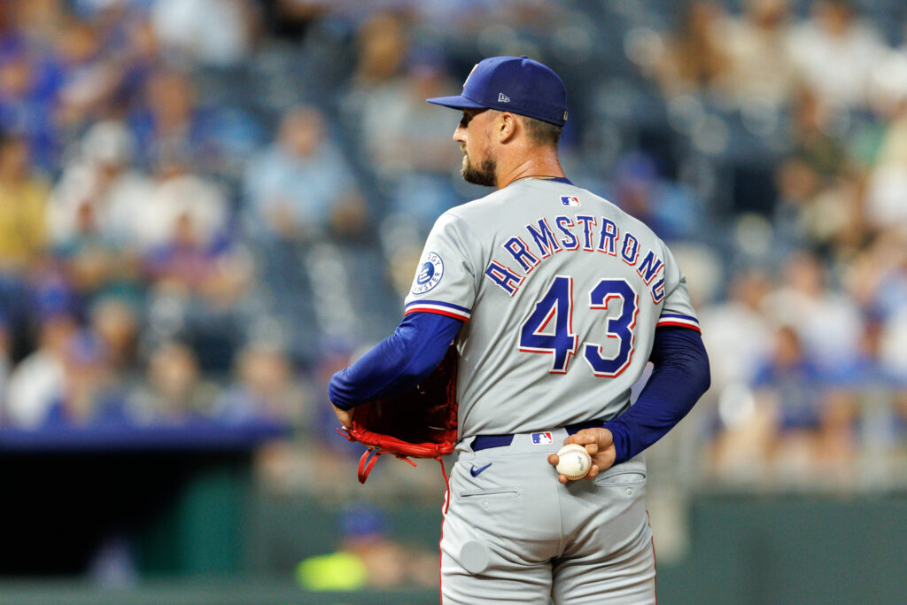 Guardians Sign Shawn Armstrong