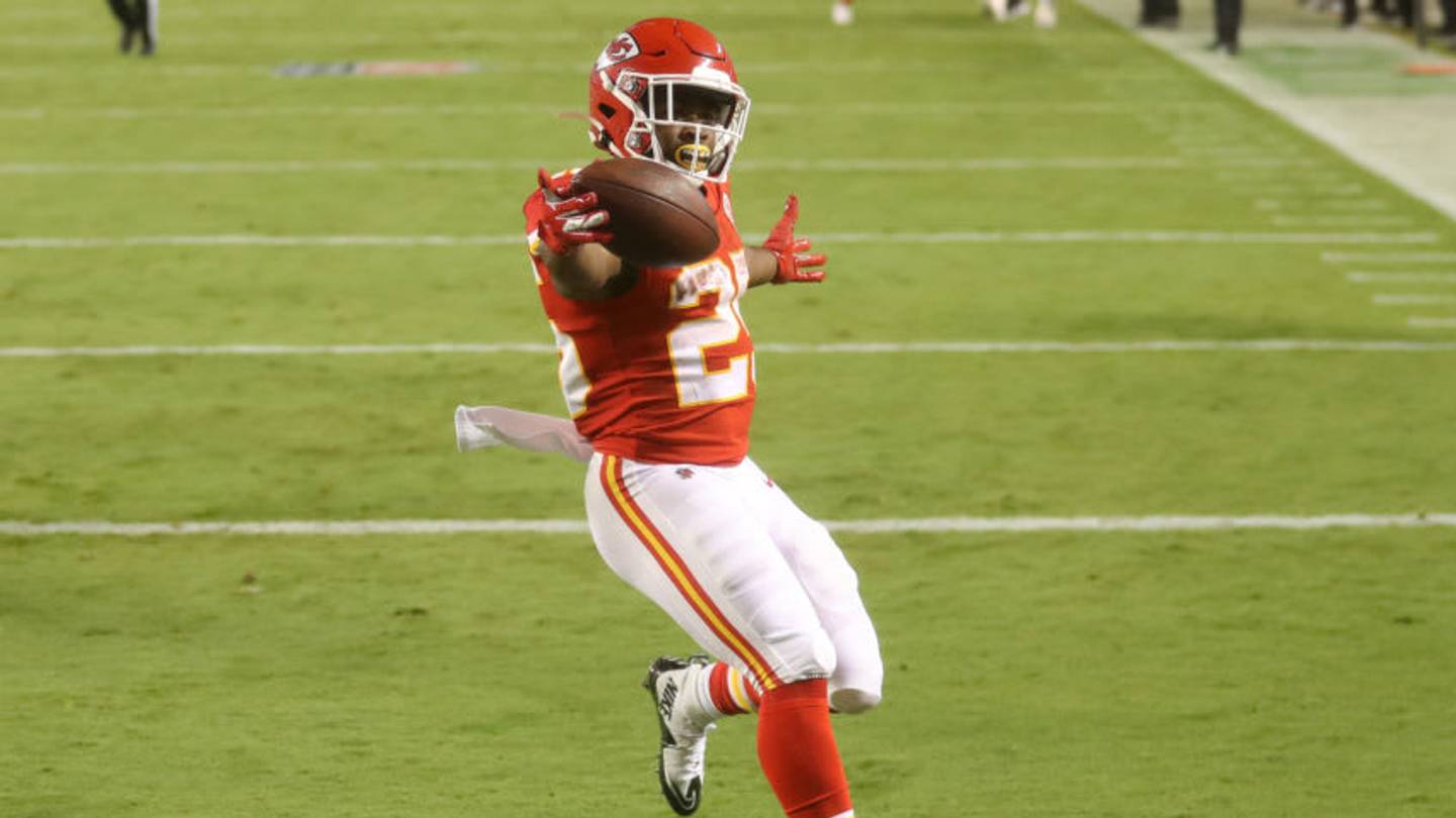 KC Chiefs: Clyde Edwards-Helaire was more involved in passing game